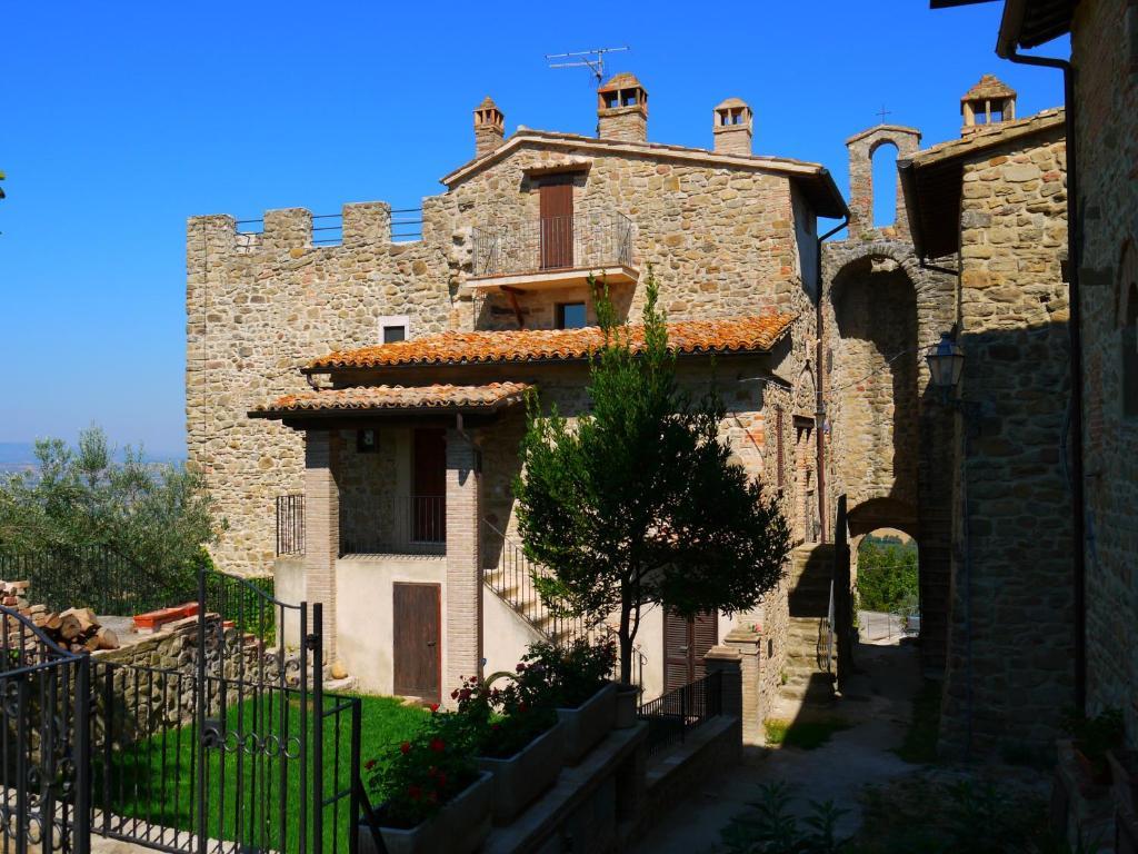Castello Di Cisterna Lejlighedshotel Gaglietole Eksteriør billede